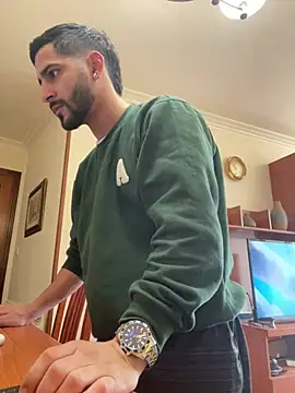 Snapshot of Cum_076 chatting on February 28, 9:53 am Cum 076 online show from February 28, 9:53 am