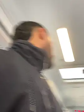 Snapshot of Cum_076 chatting on February 24, 9:43 am Cum 076 online show from February 24, 9:43 am