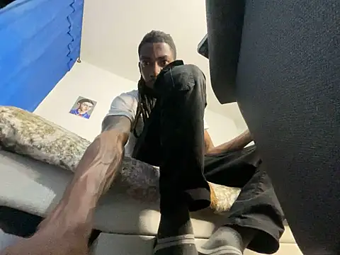 Snapshot of Malkon_Big chatting on March 9, 2:29 am Malkon Big online show from March 9, 2:29 am