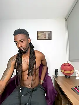 Snapshot of Malkon_Big chatting on September 27, 3:45 am Malkon Big online show from September 27, 3:45 am