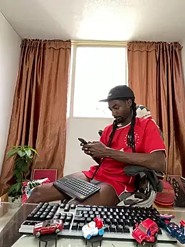 Snapshot of Malkon_Big chatting on June 21, 1:00 am Malkon Big online show from June 21, 1:00 am