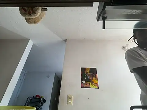 Snapshot of Malkon_Big chatting on March 22, 8:59 pm Malkon Big online show from March 22, 8:59 pm