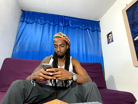 Snapshot of Malkon_Big chatting on September 9, 1:27 am Malkon Big online show from September 9, 1:27 am