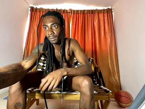 Snapshot of Malkon_Big chatting on November 24, 6:08 pm Malkon Big online show from November 24, 6:08 pm