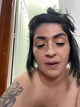 karenlennox1 online show from December 13, 8:59 pm