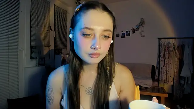 Snapshot of Jenny_darling_love chatting on September 22, 6:03 pm Jenny darling love online show from September 22, 6:03 pm