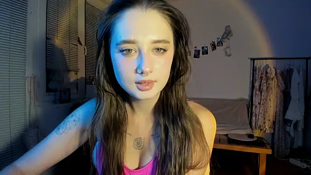 Snapshot of Jenny_darling_love chatting on September 21, 6:13 pm Jenny darling love online show from September 21, 6:13 pm