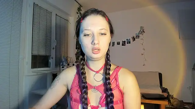 Jenny darling love online show from November 9, 7:07 pm