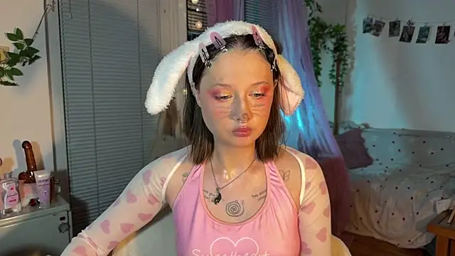Jenny darling love online show from April 23, 6:42 pm
