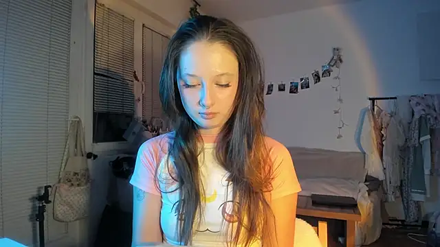 Snapshot of Jenny_darling_love chatting on October 30, 6:38 pm Jenny darling love online show from October 30, 6:38 pm