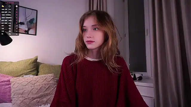 EdlinHargus online show from December 5, 1:05 am