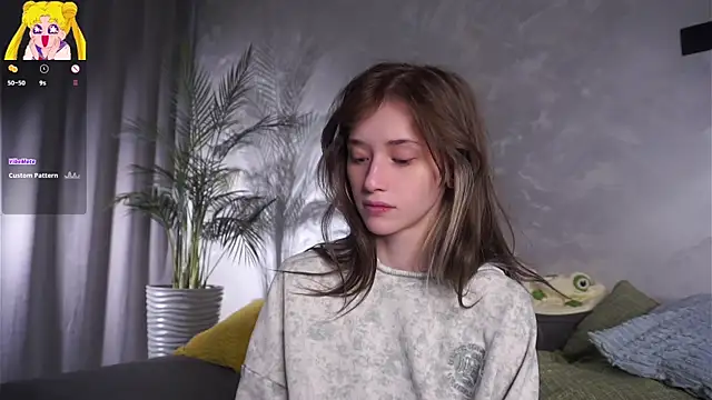 EdlinHargus online show from April 17, 1:19 am