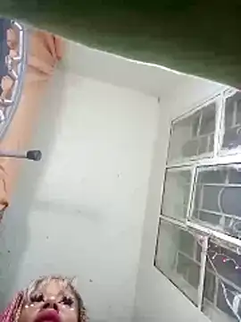 Raychel1111 online show from April 2, 11:39 am