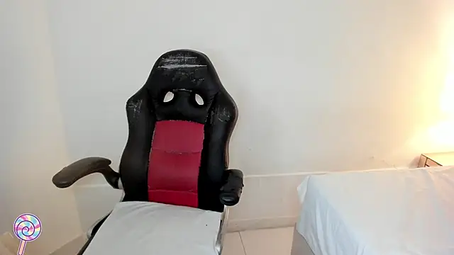 sagitariuus girll online show from April 15, 4:51 am