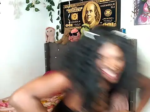 Snapshot of stefanny_hot03 chatting on November 1, 3:24 am stefanny hot03 online show from November 1, 3:24 am