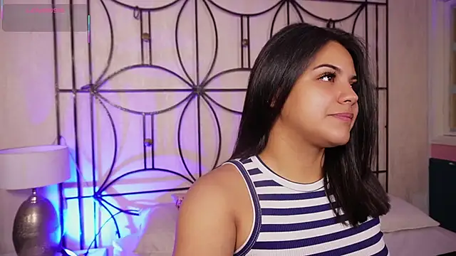 Sophia wilsonn  online show from December 20, 11:24 am