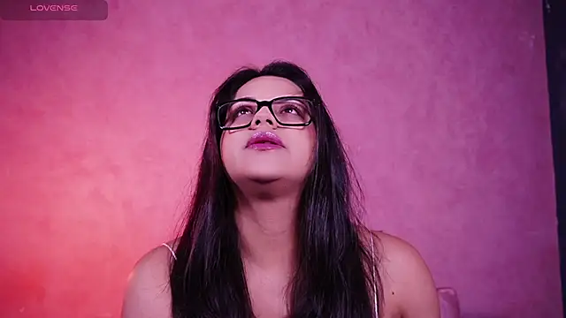 Sophia wilsonn  online show from April 30, 11:06 am