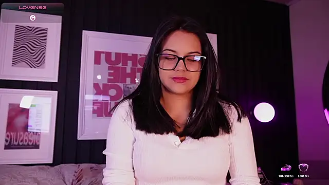 Sophia wilsonn  online show from March 2, 10:44 am