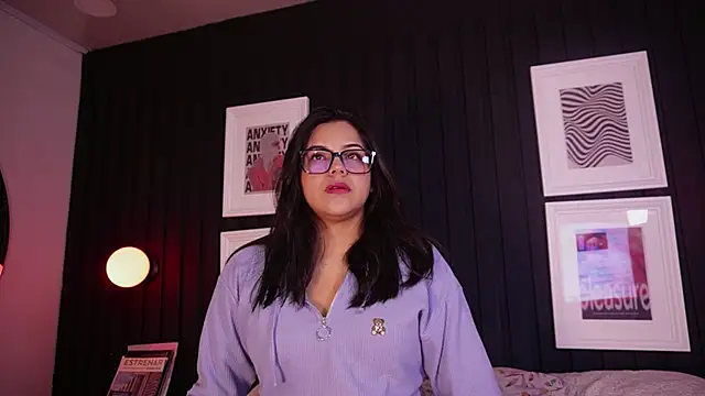 Sophia wilsonn  online show from March 28, 10:38 am