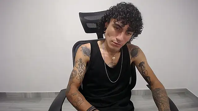 present the magic online show from March 19, 10:00 am