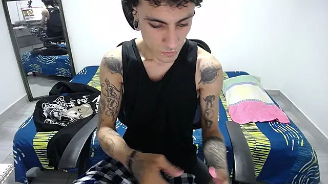 present the magic online show from March 12, 5:50 pm