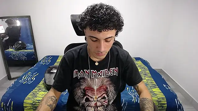 present the magic online show from October 31, 10:49 pm