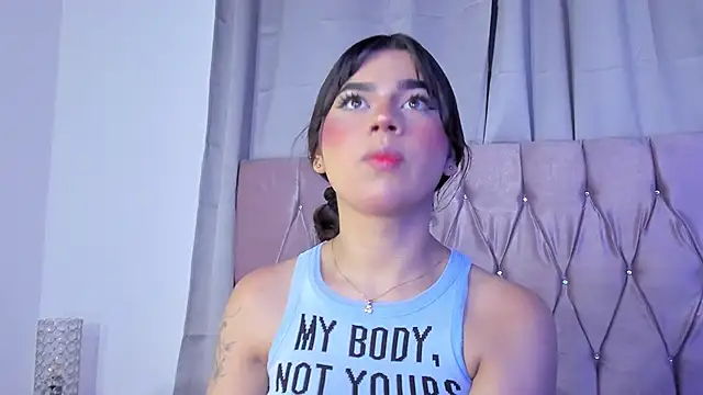 Ashley piinkk  online show from February 25, 10:59 am