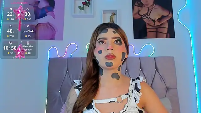 Ashley piinkk  online show from October 19, 10:40 am