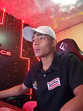 Jhonyblack 1 online show from December 18, 4:11 pm