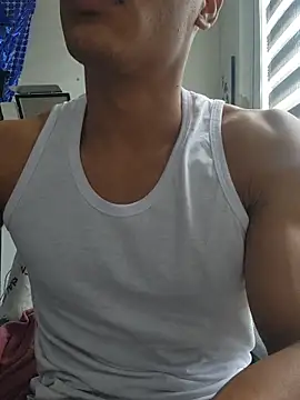 Snapshot of Jhonyblack_1 chatting on April 30, 2:13 pm Jhonyblack 1 online show from April 30, 2:13 pm