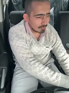 shivani0999 online show from February 3, 2:53 am