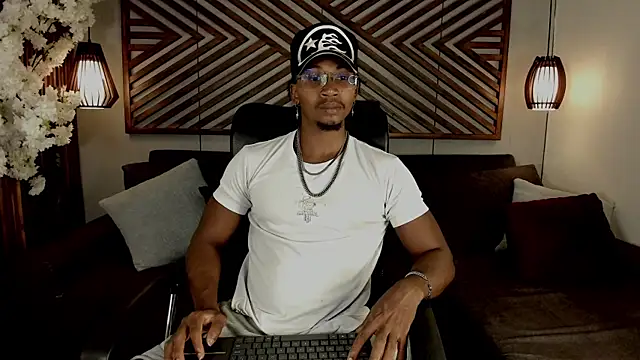 JamalMyst online show from May 20, 8:39 pm