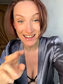 UmaTruewoman online show from November 15, 6:06 am