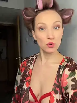 UmaTruewoman online show from November 14, 6:06 am