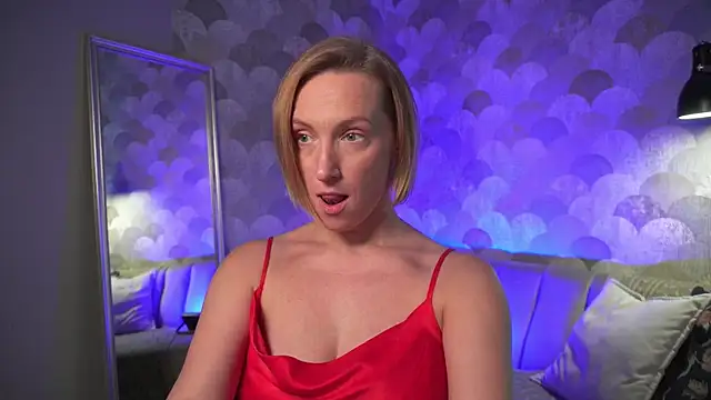 Snapshot of UmaTruewoman chatting on January 8, 5:35 am UmaTruewoman online show from January 8, 5:35 am