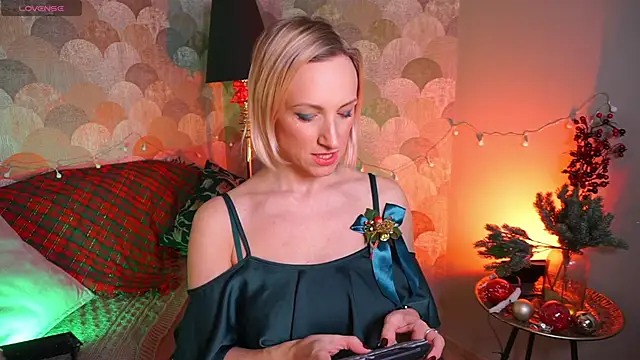 UmaTruewoman online show from December 22, 5:55 am