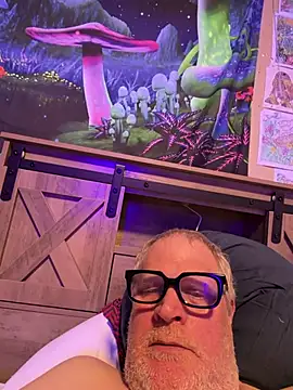 Mimmoromeo1973 online show from January 14, 8:18 am