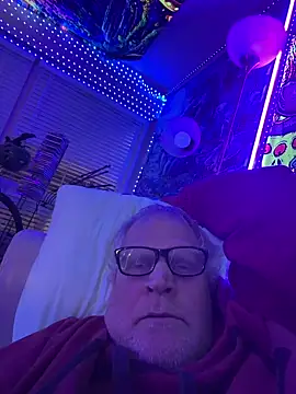 Mimmoromeo1973 online show from March 7, 5:36 am