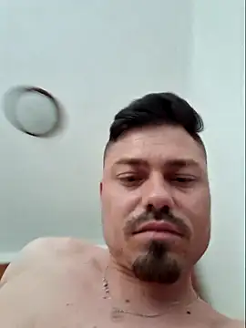 Snapshot of ionut_prince chatting on May 8, 2:54 pm ionut prince online show from May 8, 2:54 pm