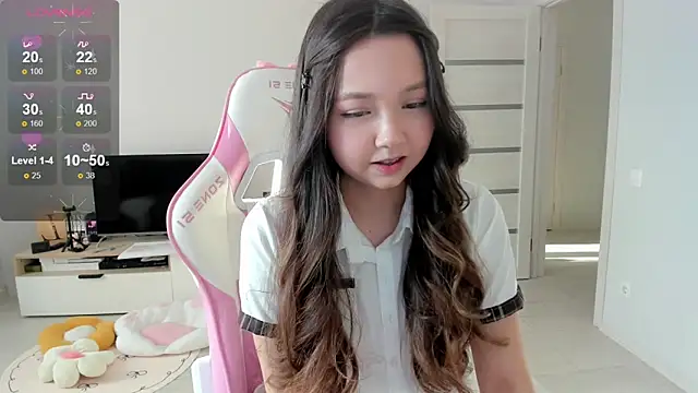 Fluffy Rose online show from June 1, 12:22 am