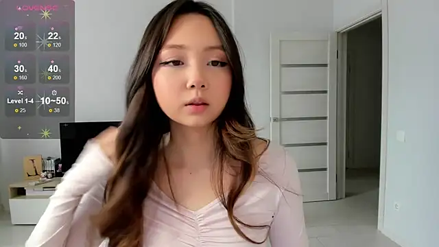 Fluffy Rose online show from March 21, 4:03 am