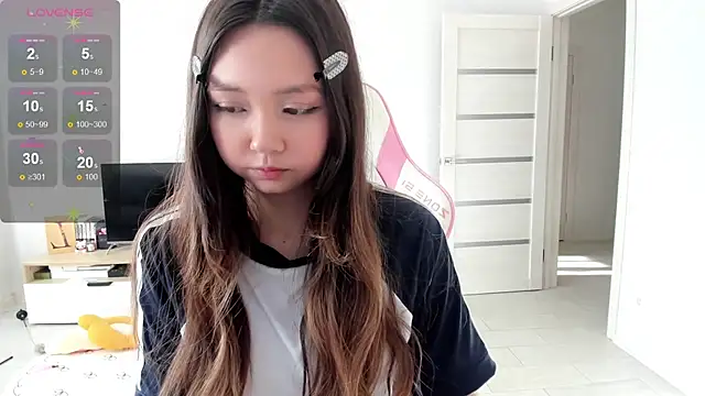 Fluffy Rose online show from June 19, 12:27 am