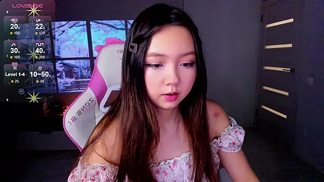 Fluffy Rose online show from December 1, 12:22 am