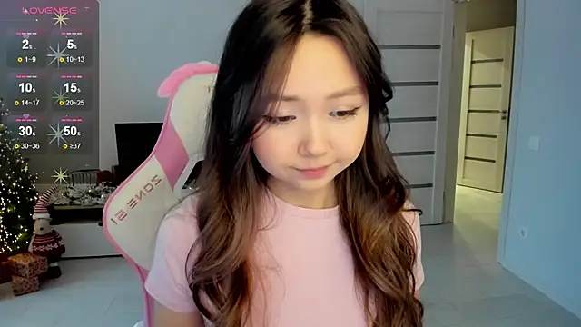 Fluffy Rose online show from December 16, 3:22 am