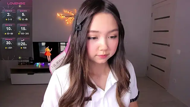 Fluffy Rose online show from September 28, 2:29 am