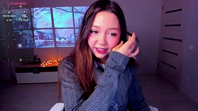 Fluffy Rose online show from November 16, 12:15 am