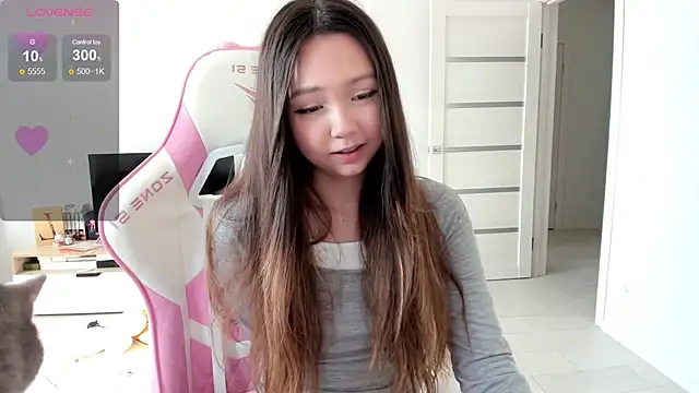Fluffy Rose online show from July 20, 1:57 am