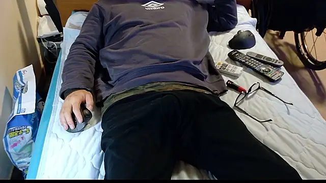 dick-penisu102 online show from June 3, 7:07 pm