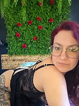 ladoucedu34 online show from April 15, 12:32 pm