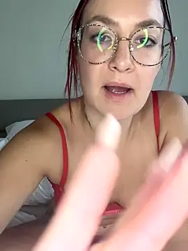 ladoucedu34 online show from November 10, 1:16 pm